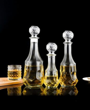 Rhombus-shaped Wine Glass